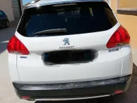 Usata Peugeot 2008 115 CV (84 kW) 2015 Bianco SUV