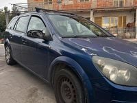 Usata Opel Astra 101 CV (74 kW) 2005 Blu Station wagon