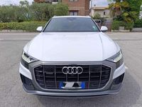 Usata Audi Q8 286 CV (210 kW) 2019 Bianco SUV