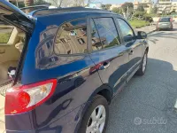 Usata Hyundai Santa Fe Dynamiq 155 CV (114 kW) 2006 Blu SUV