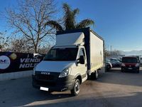 Usata Iveco Daily 126 CV (92 kW) 2014 Bianco Monovolume