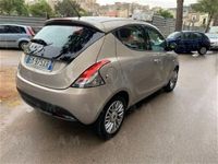 usata Lancia Ypsilon -- 1.2 69 CV 5 porte S&S Platinum