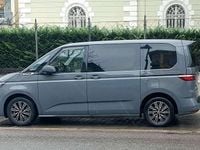 Usata VW Multivan 150 CV (110 kW) 2022 Grigio Monovolume