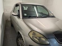 Usata Lancia Ypsilon 60 CV (44 kW) 2003 Grigio Utilitaria