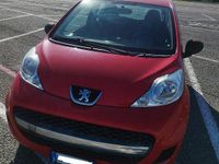 Usata Peugeot 107 Access 68 CV (50 kW) 2011 Rosso Utilitaria