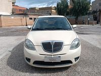 Usata Lancia Ypsilon 80 CV (58 kW) 2003 Beige Utilitaria