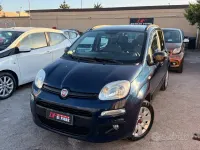 Usata Fiat Panda Lounge 69 CV (50 kW) 2016 Bluazzurro Utilitaria