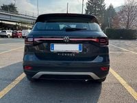 Usata VW T-Cross 95 CV (69 kW) 2020 Grigio SUV