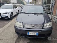 Usata Fiat Punto Classica 60 CV (44 kW) 2008 Grigio scuro metallizzato Utilitaria