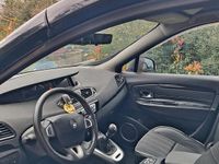 Usata Renault Scénic III 106 CV (77 kW) 2012 Nero Monovolume
