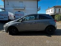 Usata Opel Corsa 90 CV (66 kW) 2016 Grigio Utilitaria