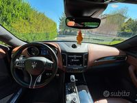 Usata Maserati Levante 250 CV (183 kW) 2020 Grigio SUV