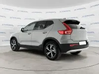 Usata Volvo XC40 Core 163 CV (119 kW) 2024 Nero SUV