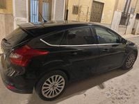 Usata Ford Focus 115 CV (84 kW) 2012 Nero Berlina