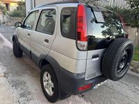 Usata Daihatsu Terios 86 CV (63 kW) 2004 Argento SUV