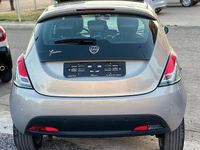 Usata Lancia Ypsilon S 85 CV (62 kW) 2012 Oro Utilitaria