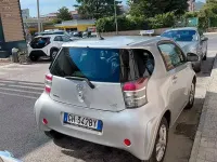 Usata Toyota iQ 99 CV (72 kW) 2010 Grigio Utilitaria