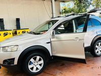 Usata Chevrolet Captiva 163 CV (119 kW) 2011 Grigio SUV