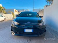 Usata Kia Rio GT-Line 120 CV (88 kW) 2021 Nero Berlina
