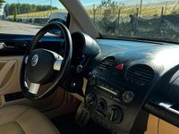 Usata VW Beetle Cabriolet 150 CV (110 kW) 2004 Blu Cabrio