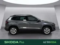 Usata Skoda Karoq Executive 150 CV (110 kW) 2025 Grigio pastello SUV