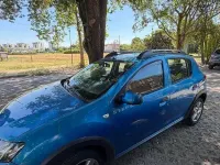 Usata Dacia Sandero Stepway 90 CV (66 kW) 2015 Bluazzurro Berlina