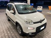 Usata Fiat Panda 4x4 S 75 CV (55 kW) 2012 Bianco Utilitaria