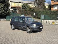 Usata Ford Fusion 80 CV (58 kW) 2003 Grigio Utilitaria