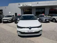 Usata VW Golf VIII Life 131 CV (96 kW) 2022 Pure whait Berlina