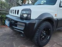 Usata Suzuki Jimny 86 CV (63 kW) 2008 Bianco SUV