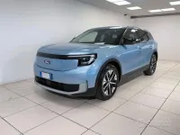 Usata Ford Explorer 88 kW (121 CV) 2024 Blu SUV