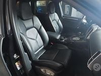 Usata Porsche Cayenne 245 CV (180 kW) 2014 Nero SUV