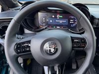 Second-hand Alfa Romeo Junior 61 kW (84 CP) 2025 Verde SUV