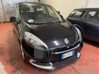 Usata Renault Scénic III XMOD 110 CV (80 kW) 2013 Nero Monovolume