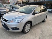 Begagnad Ford Focus 115 HK (84 kW) 2011 Grå Kombi