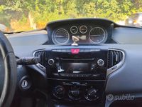 Usata Lancia Ypsilon Silver 69 CV (50 kW) 2014 Nero Utilitaria