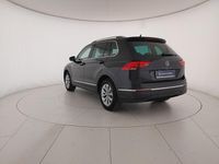 Gebraucht VW Tiguan Life 150 PS (110 kW) 2020 Schwarz SUV