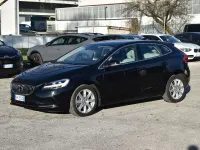 Usata Volvo V40 Inscription 120 CV (88 kW) 2017 Berlina