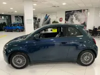 Nuova Fiat 500 65 CV (47 kW) 2025 Ocean green Berlina