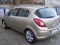 Usata Opel Corsa 90 CV (66 kW) 2007 Berlina