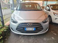 Usata Hyundai ix20 Comfort 90 CV (66 kW) 2017 Argento Utilitaria