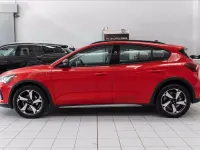 Usata Ford Focus Active 125 CV (91 kW) 2023 Rosso race Berlina