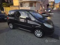 Usata Peugeot 1007 68 CV (50 kW) 2007 Nero Monovolume