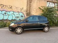 Usata Lancia Ypsilon 77 CV (56 kW) 2009 Nero Utilitaria