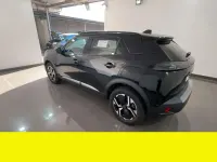 Usata Peugeot 2008 131 CV (96 kW) 2023 Other SUV
