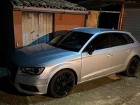Usata Audi A3 150 CV (110 kW) 2014 Grigio Station wagon