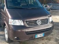 Usata VW Multivan Highline 174 CV (127 kW) 2008 Marrone Furgone