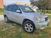 Usata Toyota RAV4 2005 Grigio SUV