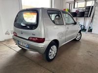 Usata Fiat 600 Active 54 CV (39 kW) 2006 Argento Utilitaria