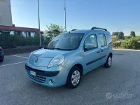 Usata Renault Kangoo Dynamique 106 CV (77 kW) 2008 Blu Monovolume
